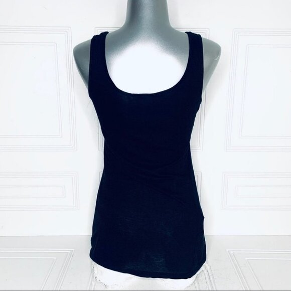 H & M black tank top - Picture 6 of 6